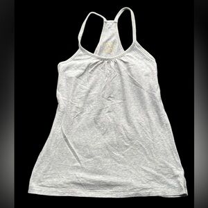 ✨ Light Grey Mossimo tank top✨